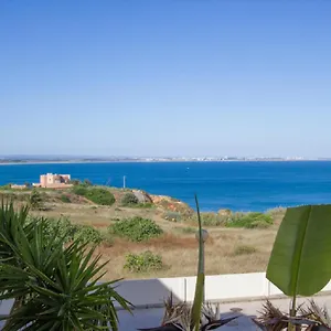 Luxury Sea View 200m & 10min Centre Apartment